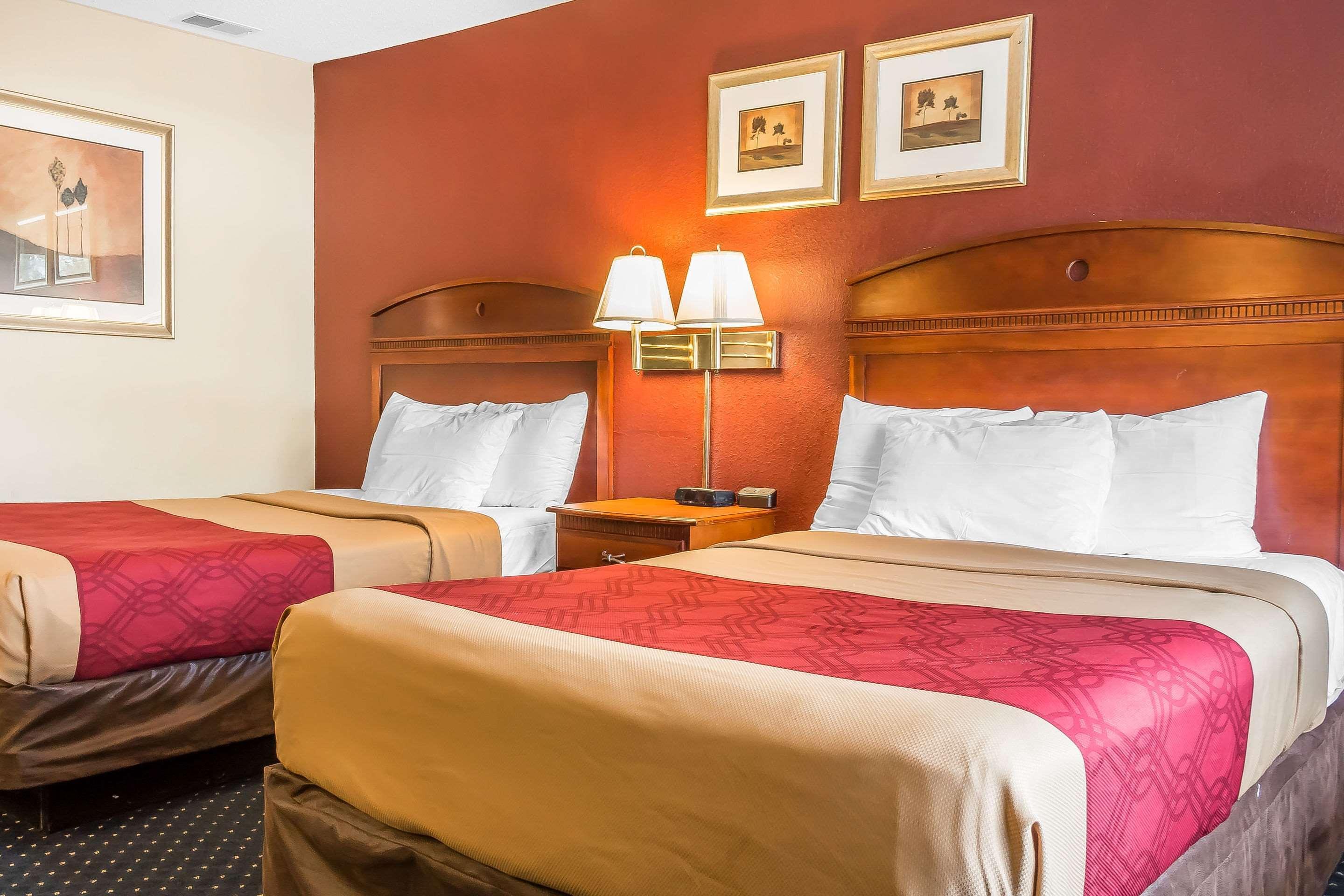 Motel Red Carpet Philadelphia Airport